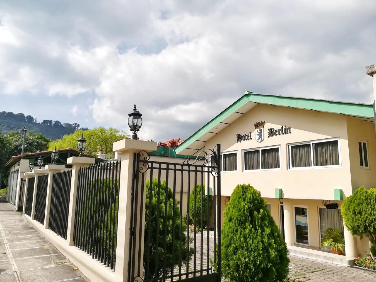 Hotel Berlin Сан-Сальвадор Екстер'єр фото